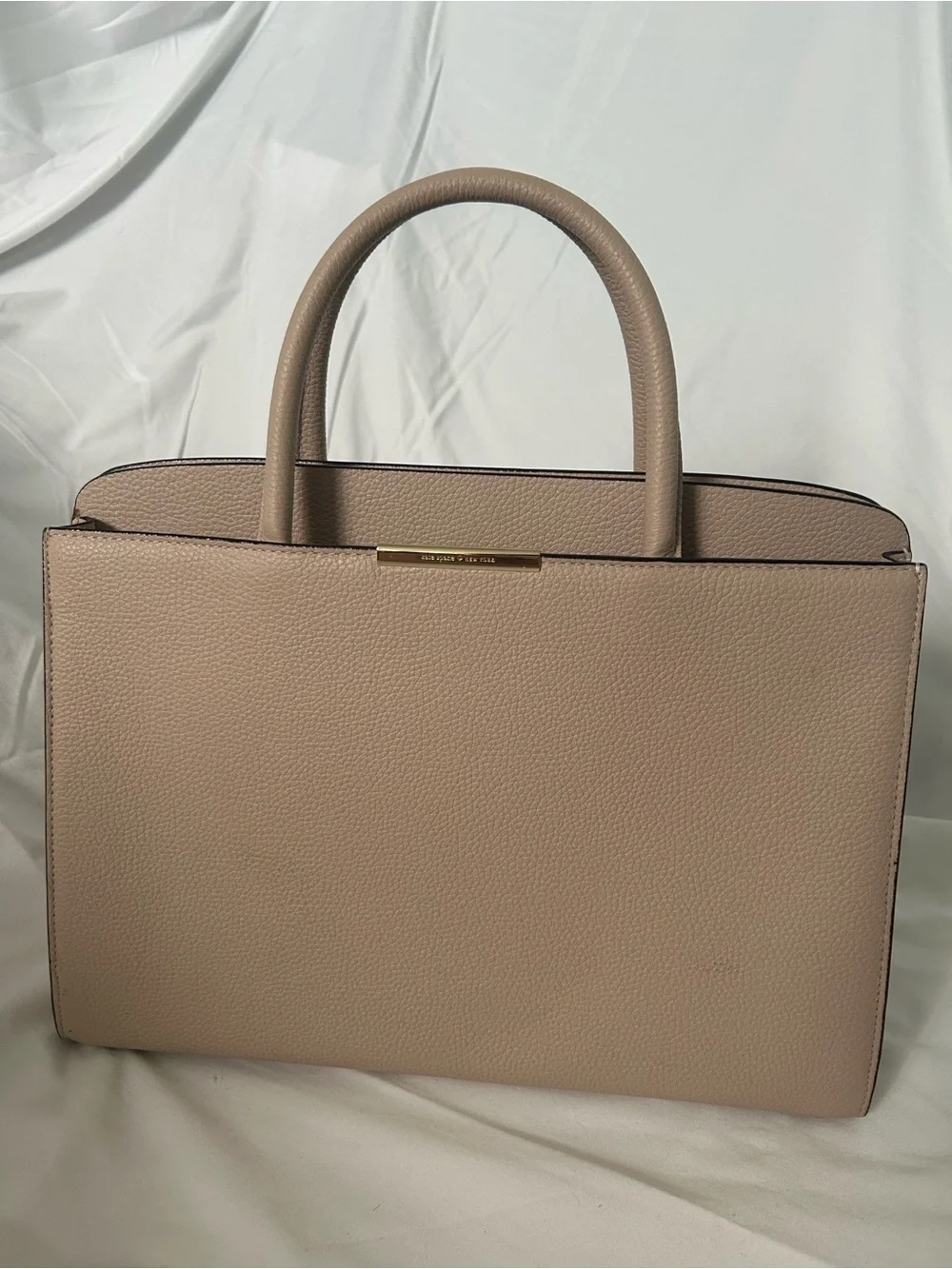 kate spade Classic Structured Tote Bag - Beige